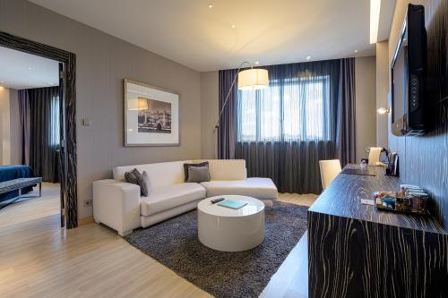 Suite del hotel Maydrit Airport. Foto 7