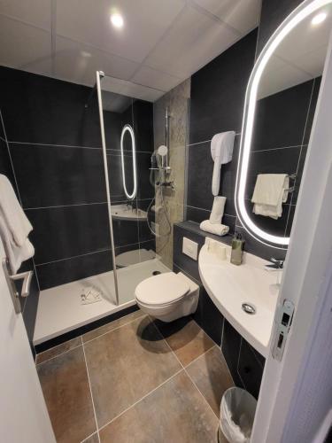 Habitación Twin Estándar del hotel Accueil - Paris Pigalle MontmartreI. Foto 10