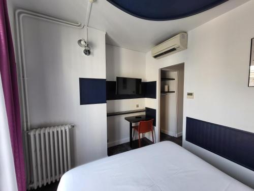 Habitación doble Vista Jardín Vista ciudad 1 Cama doble Normal del hotel Accueil - Paris Pigalle MontmartreI. Foto 10