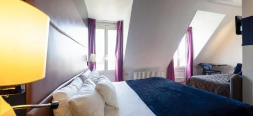 Habitación Familiar Estándar del hotel Accueil - Paris Pigalle MontmartreI. Foto 4