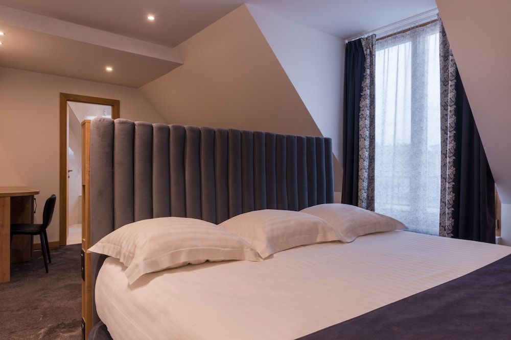 Deluxe room for 2 (Extra Bed with Extra Fee) del hotel Aida Opera