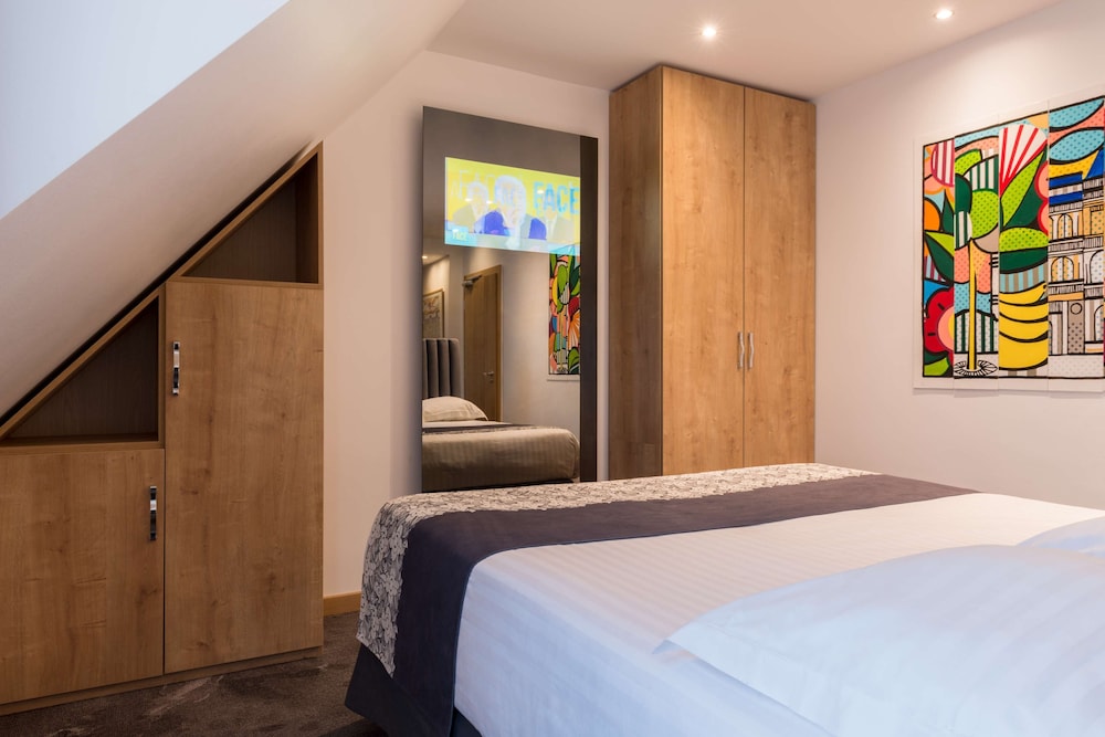 Deluxe room for 2 (Extra Bed with Extra Fee) del hotel Aida Opera. Foto 7