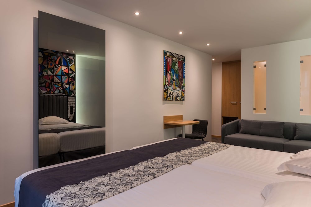 Deluxe room for 2 (Extra Bed with Extra Fee) del hotel Aida Opera. Foto 11