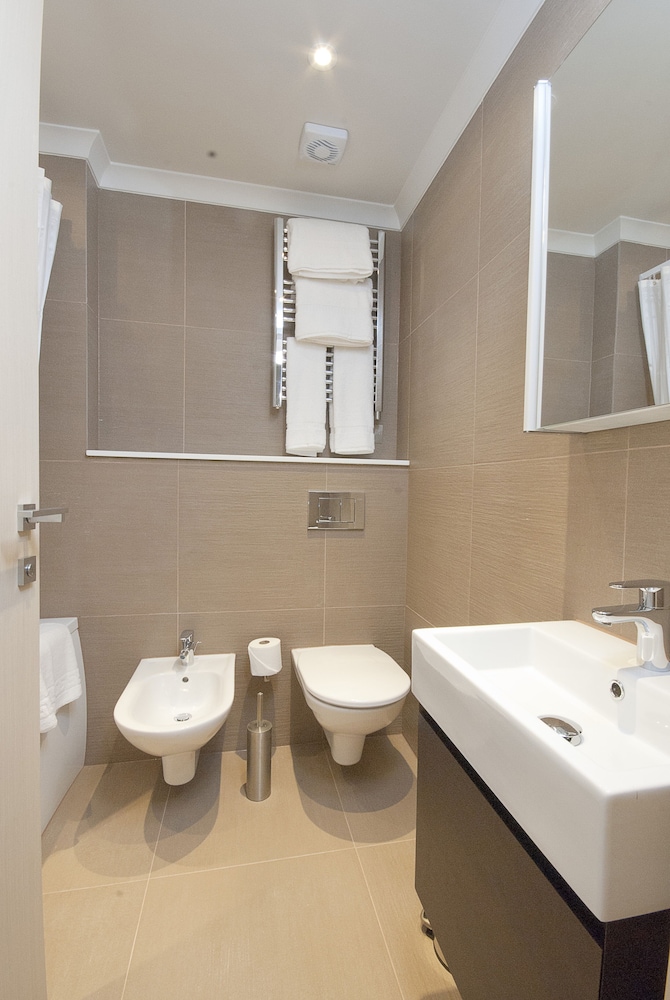 Knightsbridge Suite, Three Bedroom Apartment with Terrace del hotel Claverley Court. Foto 19