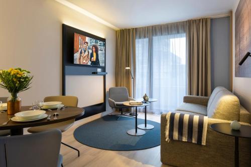 Apartamento con balcón del hotel Citadines La Defense. Foto 1