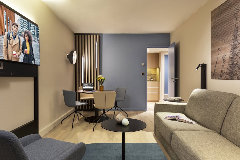 Studio + 1 - Bedroom Apartment Deluxe Connected del hotel Citadines La Defense. Foto 4
