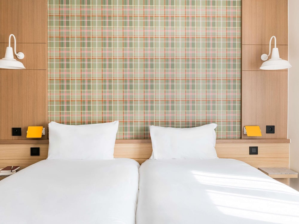 Habitación Standard con dos camas individuales del hotel Ibis Styles Annecy Gare Centre