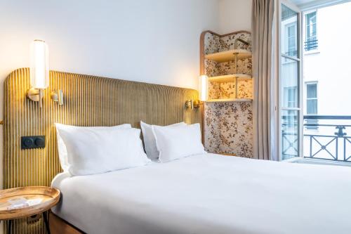 Habitación Doble Clásica del hotel D'espagne. Foto 4