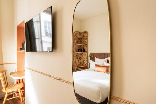 Habitación Doble Clásica del hotel D'espagne. Foto 20