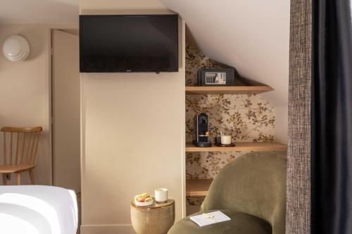 Habitación Doble Deluxe del hotel D'espagne. Foto 12