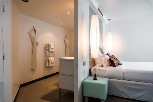 Habitación Doble Kube - 1 o 2 camas del hotel Kube Hotel Paris. Foto 3