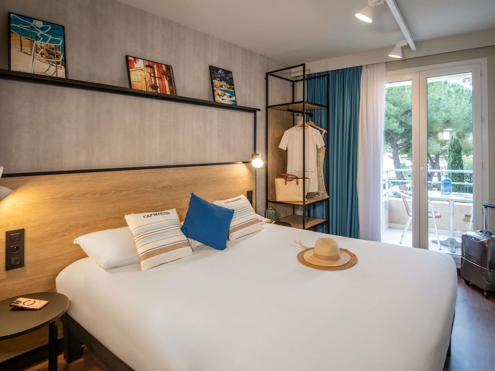 Habitación Doble del hotel Ibis Roquebrune Cap Martin. Foto 9