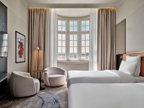 Habitación Doble Clásica - 2 camas del hotel Mövenpick Grand Hotel Wroclaw. Foto 1