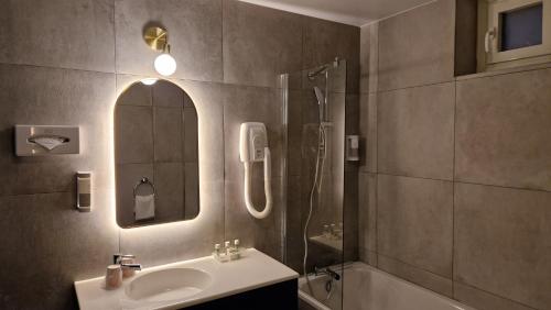 Habitación Doble Superior del hotel Princesse Caroline. Foto 3