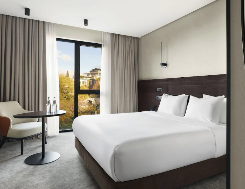 Habitación Ejecutiva con 1 Cama King del hotel Novotel Tbilisi Center