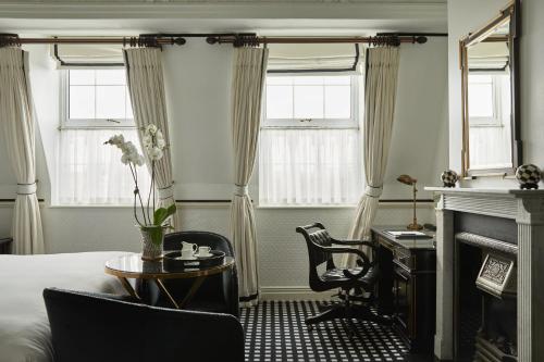 Habitación Executive con cama extragrande del hotel 41. Foto 1