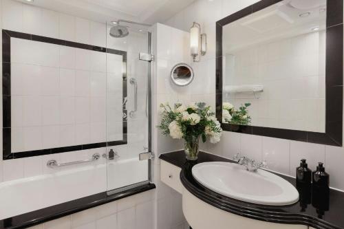 Habitación Executive con cama extragrande del hotel 41. Foto 10