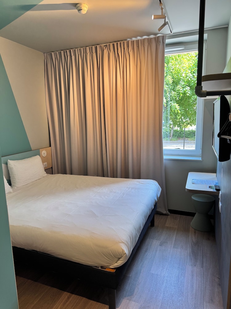 Habitación Estándar - 1 cama doble del hotel ibis budget Nancy Laxou. Foto 1