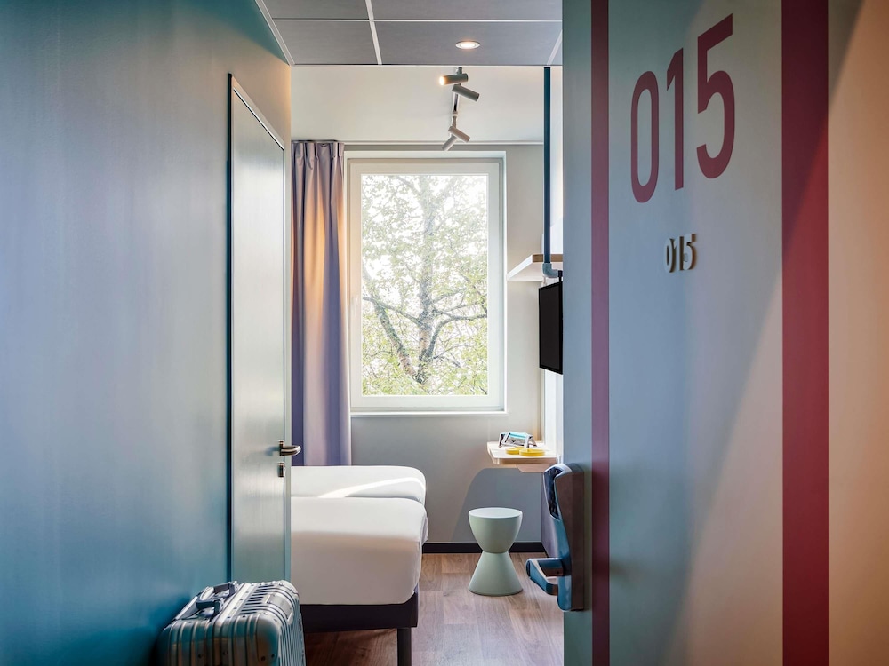 Habitación Estándar 2 Camas Individuales del hotel ibis budget Nancy Laxou. Foto 4