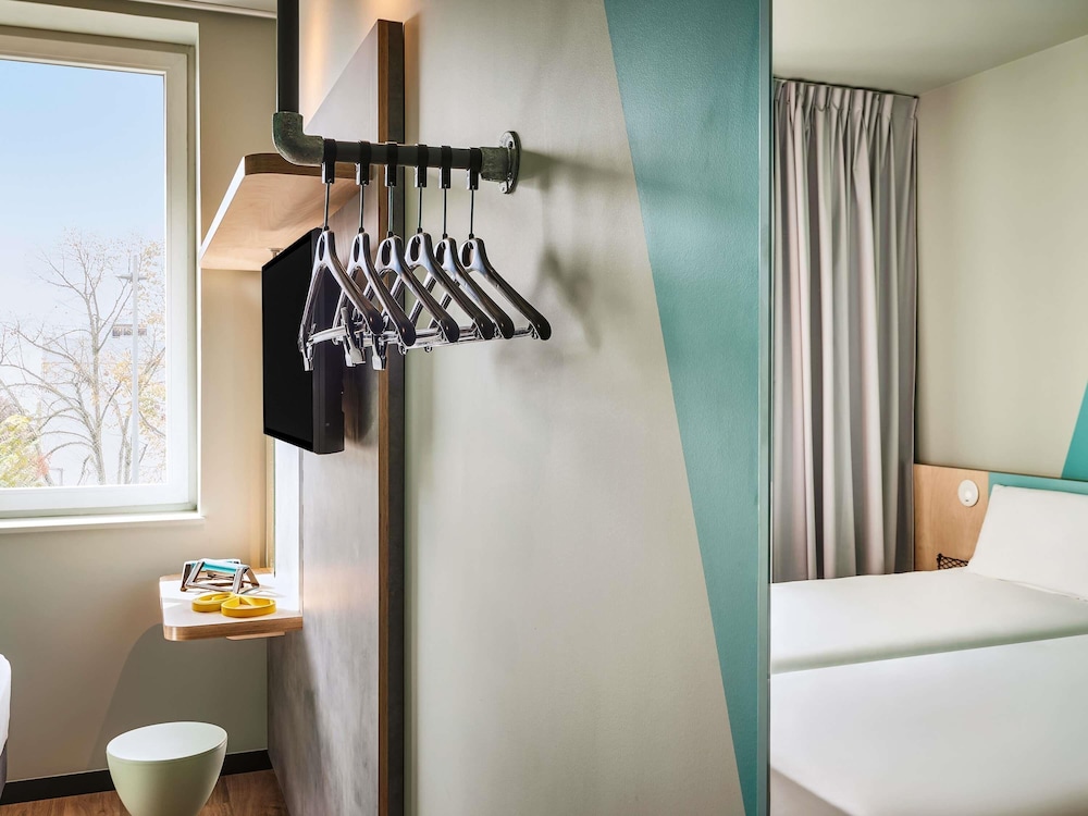 Habitación Estándar 2 Camas Individuales del hotel ibis budget Nancy Laxou. Foto 5