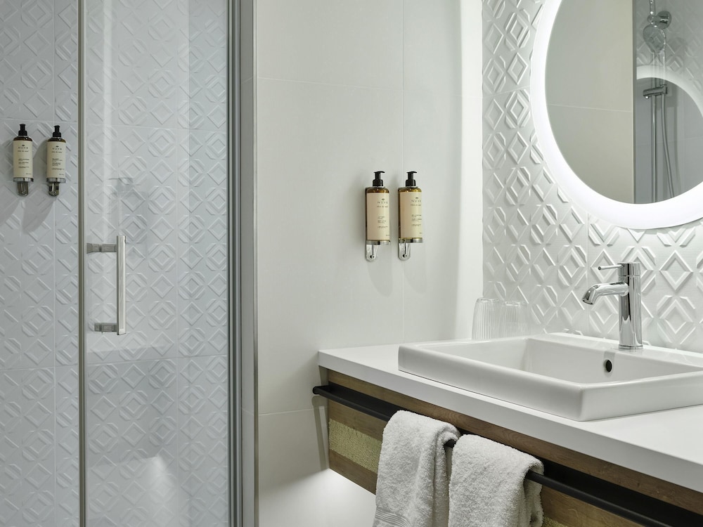 Habitación superior con balcón del hotel Mercure Hôtel Le Touquet. Foto 2