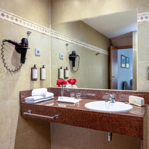 Suite Junior del hotel Playacartaya Aquapark & Spa. Foto 9