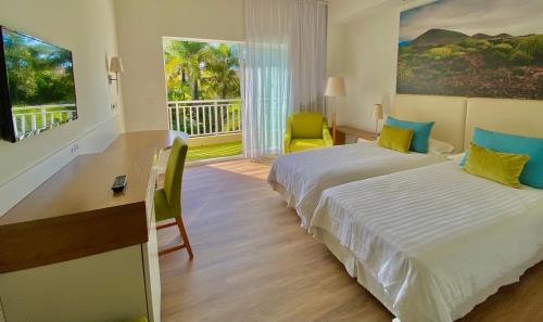 Habitación Doble con vistas al Teide - 2 camas del hotel Tigaiga. Foto 11