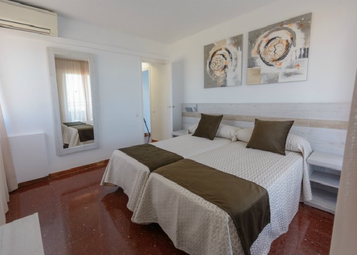 Apartamento 2 dormitorios Vista Mar Frontal del hotel Albatros Family. Foto 7