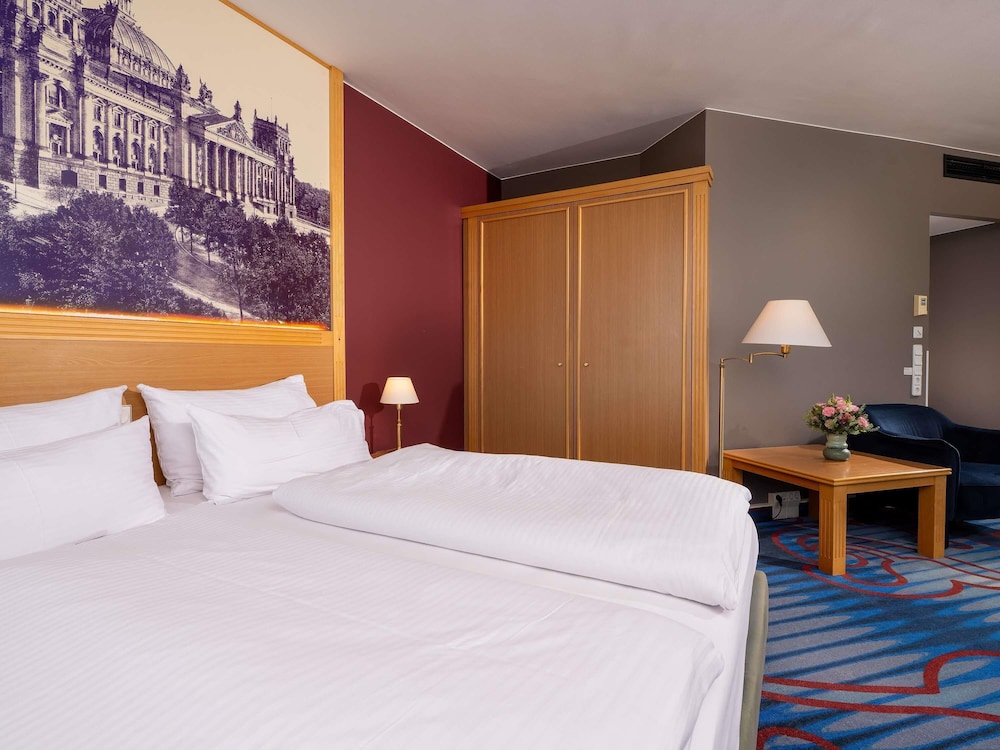 Habitación Superior con cama doble del hotel Mercure Berlin Tempelhof