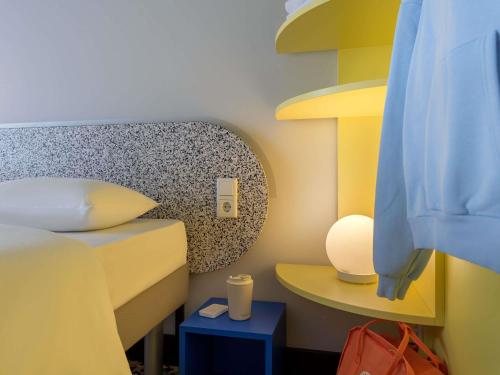 Habitación estándar con 1 cama doble 160x200 del hotel ibis budget Münster City. Foto 7