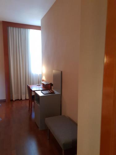 Habitación Individual Deluxe del hotel Sant bonifaci petrer. Foto 6