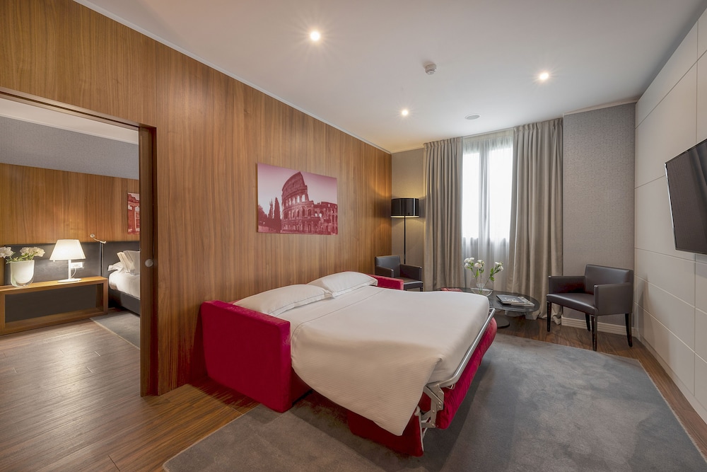 Suite del hotel H10 Roma Citta. Foto 4
