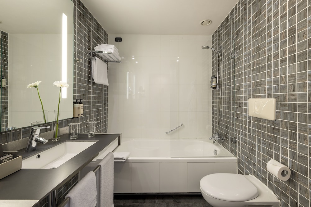 Habitación Superior del hotel H10 Roma Citta. Foto 11