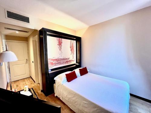 Habitación Individual del hotel Grand Cavour. Foto 4