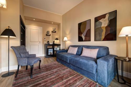 Suite del hotel Grand Cavour. Foto 3