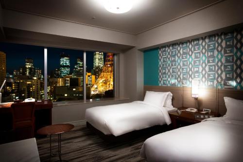 Habitación Doble Estándar con vistas a la torre de Tokio - 2 camas - No fumadores del hotel The Prince Park Tower Tokyo. Foto 1