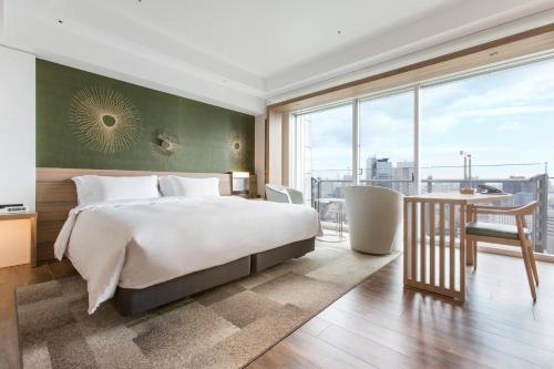 Habitación con cama extragrande - Planta alta - No fumadores del hotel The Prince Park Tower Tokyo. Foto 1