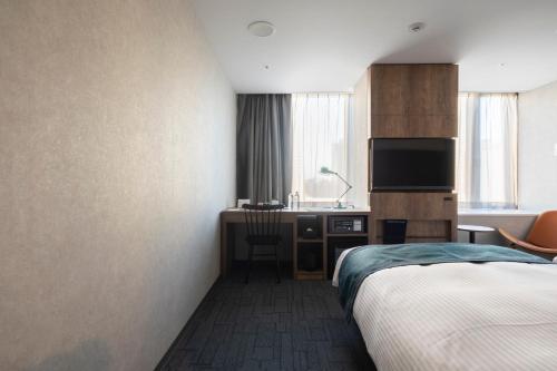 Habitación Doble Deluxe Extragrande de 30 m² - 2 camas - Planta superior - No fumadores del hotel The Knot Tokyo Shinjuku