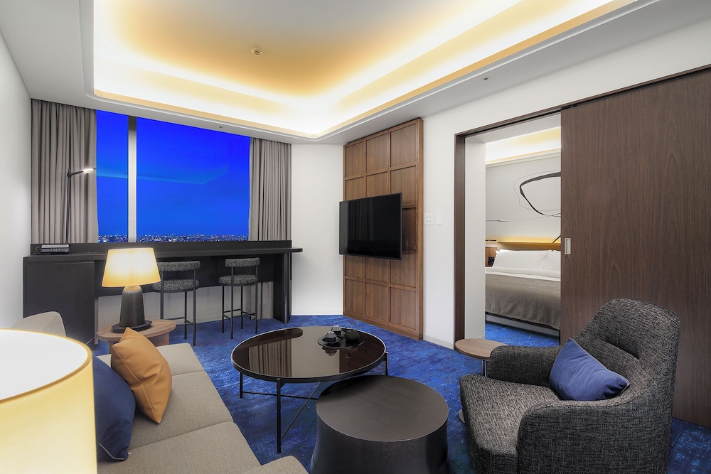 Suite ejecutiva, no fumadores (D,39 - 41F,Kids 0 - 6y/o charge BF fee) del hotel Tokyo Dome. Foto 1