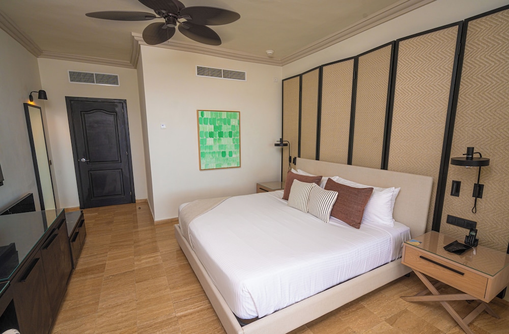 Suite, vistas al jardín del hotel Grand Palladium Jamaica Resort and Spa All Inclusive. Foto 5
