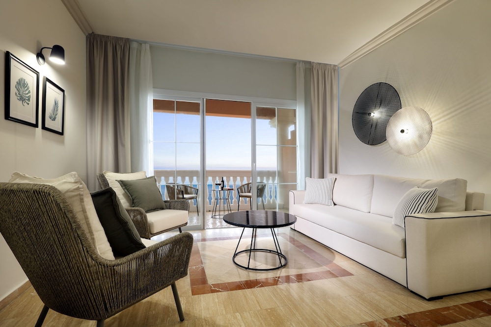 Suite junior, frente al mar del hotel Grand Palladium Jamaica Resort and Spa All Inclusive. Foto 2