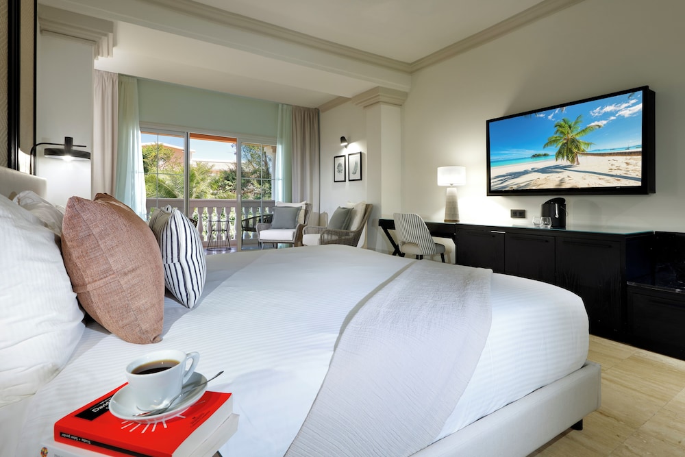 Superior Junior Suite Private Pool Ocean View del hotel Grand Palladium Jamaica Resort and Spa All Inclusive. Foto 3