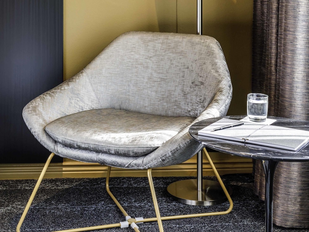 Deluxe King con Vistas al Parque, 1 Cama King del hotel Pullman Sydney Hyde Park. Foto 6