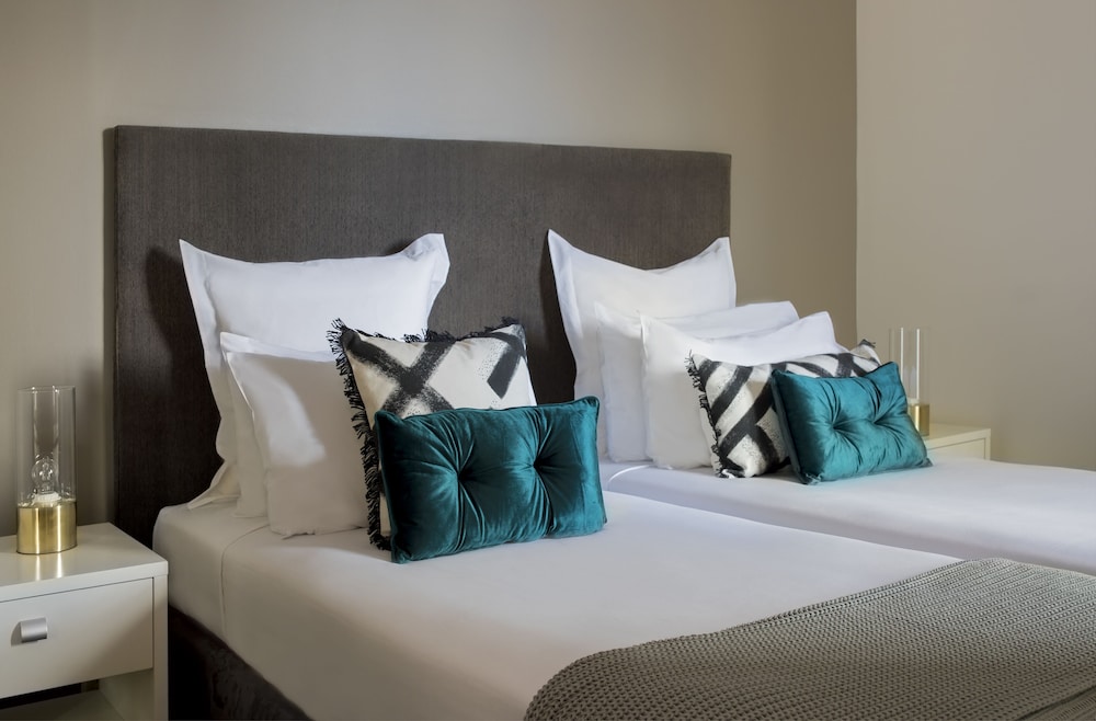 Apartamento Deluxe de dos habitaciones con camas King y vistas al jardín del hotel Pullman Quay Grand Sydney Harbour. Foto 5