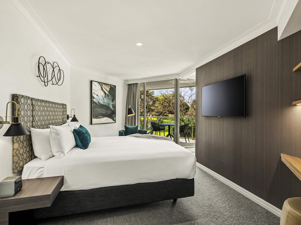 Apartamento Deluxe de dos habitaciones con camas King y vistas al jardín del hotel Pullman Quay Grand Sydney Harbour. Foto 8