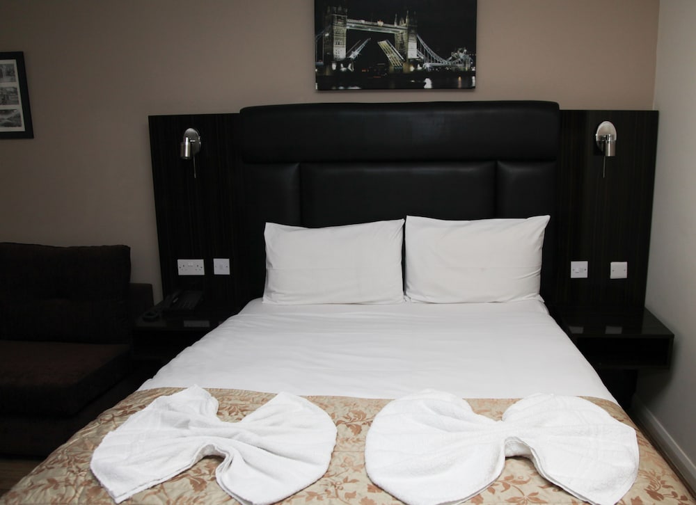 Habitación estándar doble del hotel Ascot Hyde Park. Foto 7