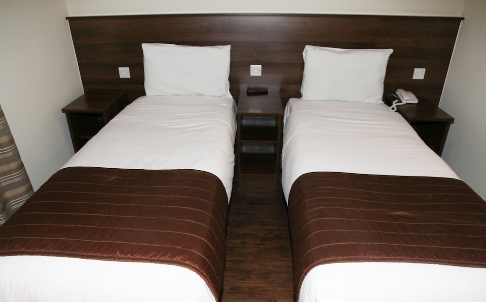 Habitación estándar doble del hotel Ascot Hyde Park. Foto 15