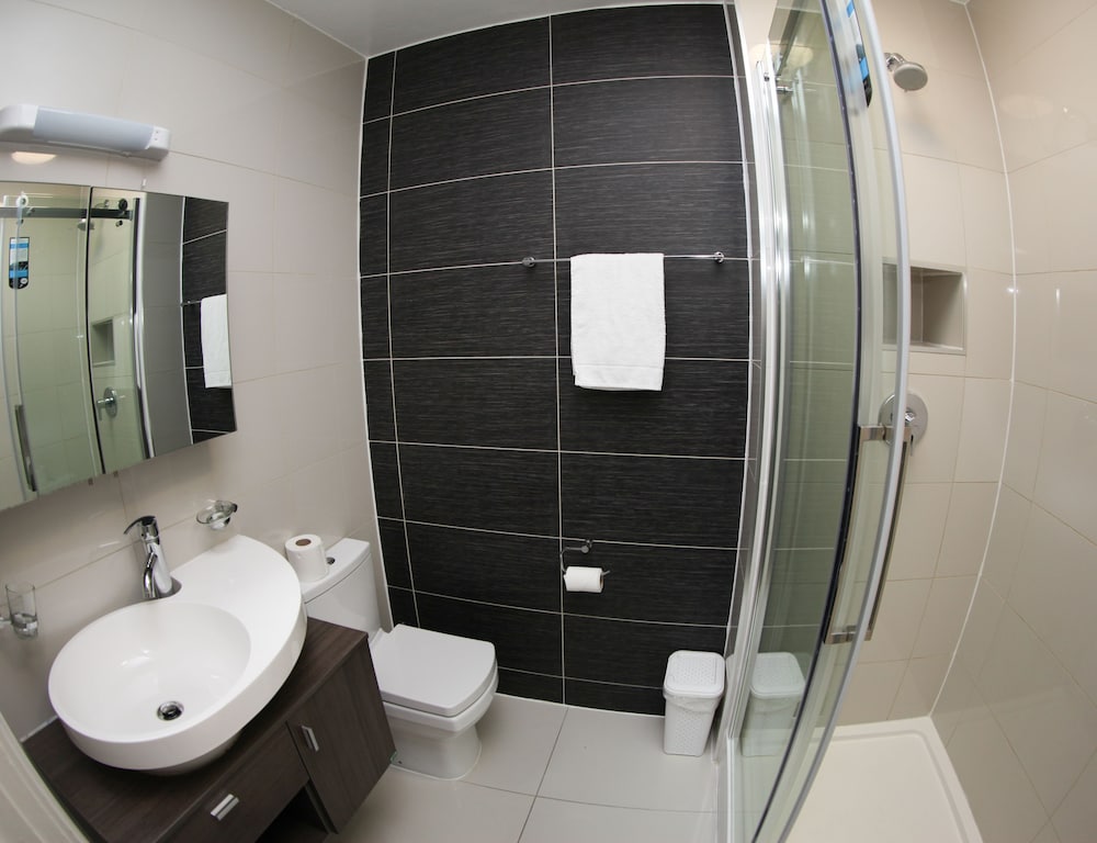Habitación estándar doble del hotel Ascot Hyde Park. Foto 19