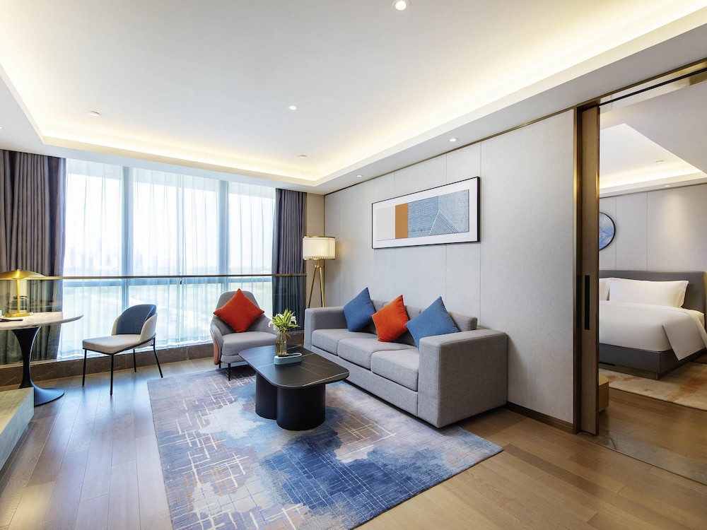 Suite Deluxe con 1 cama King Size del hotel Novotel Suzhou Huanxiu Lake
