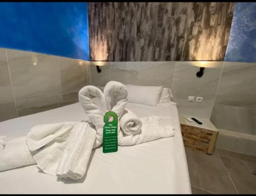 Habitación Doble Estándar del hotel Hostal Avenida Andalucia. Foto 3